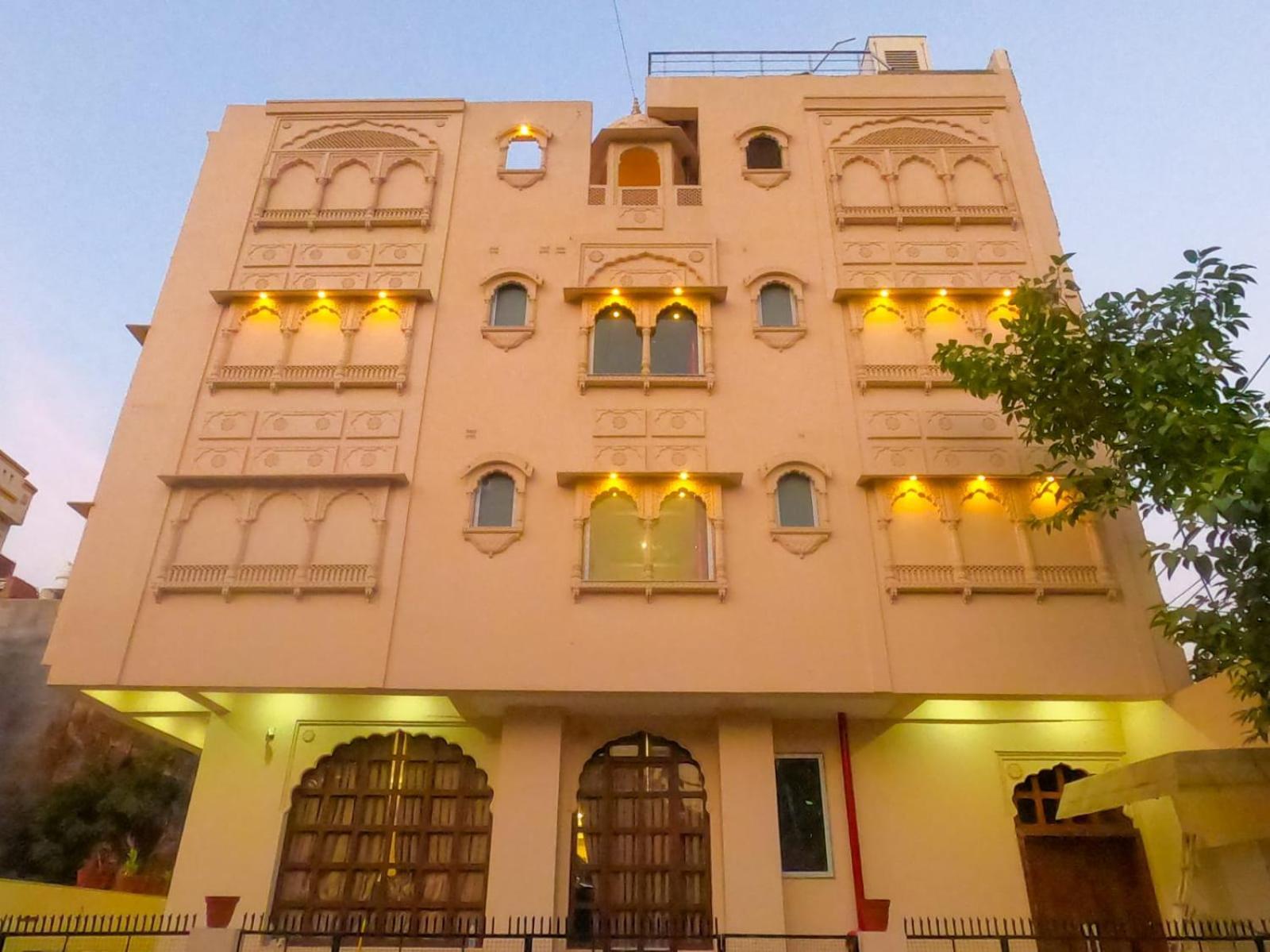 The Taj Vista Agra- Walking Distance To Taj Mahal Hotell Agra  Exteriör bild